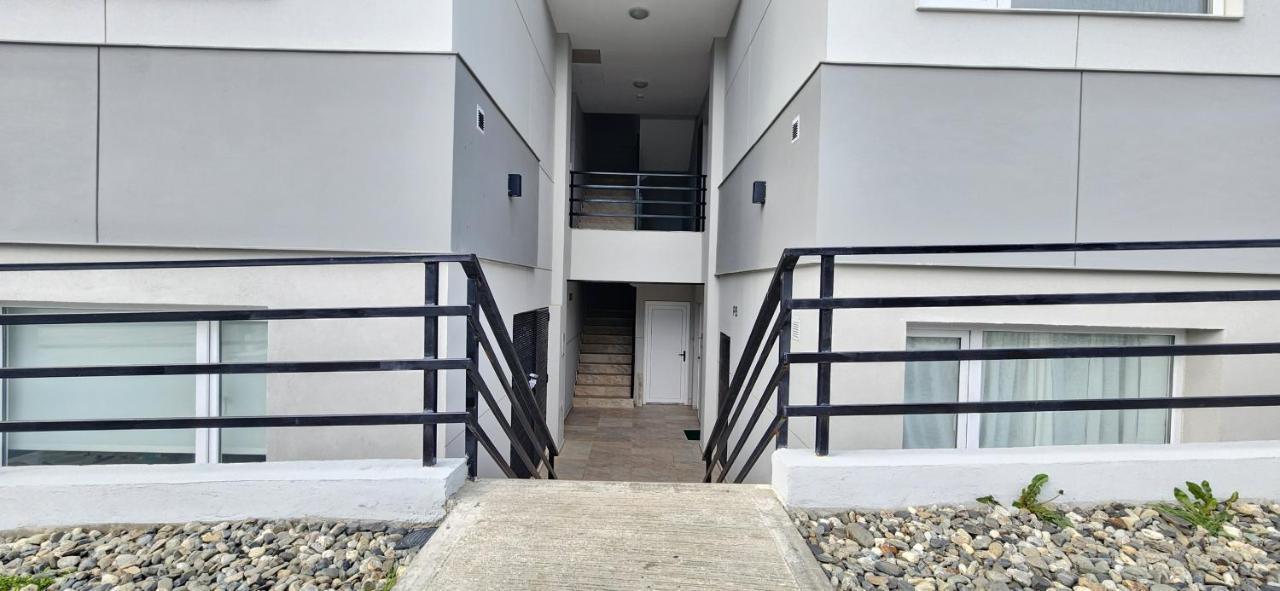Pey Kau Apartment